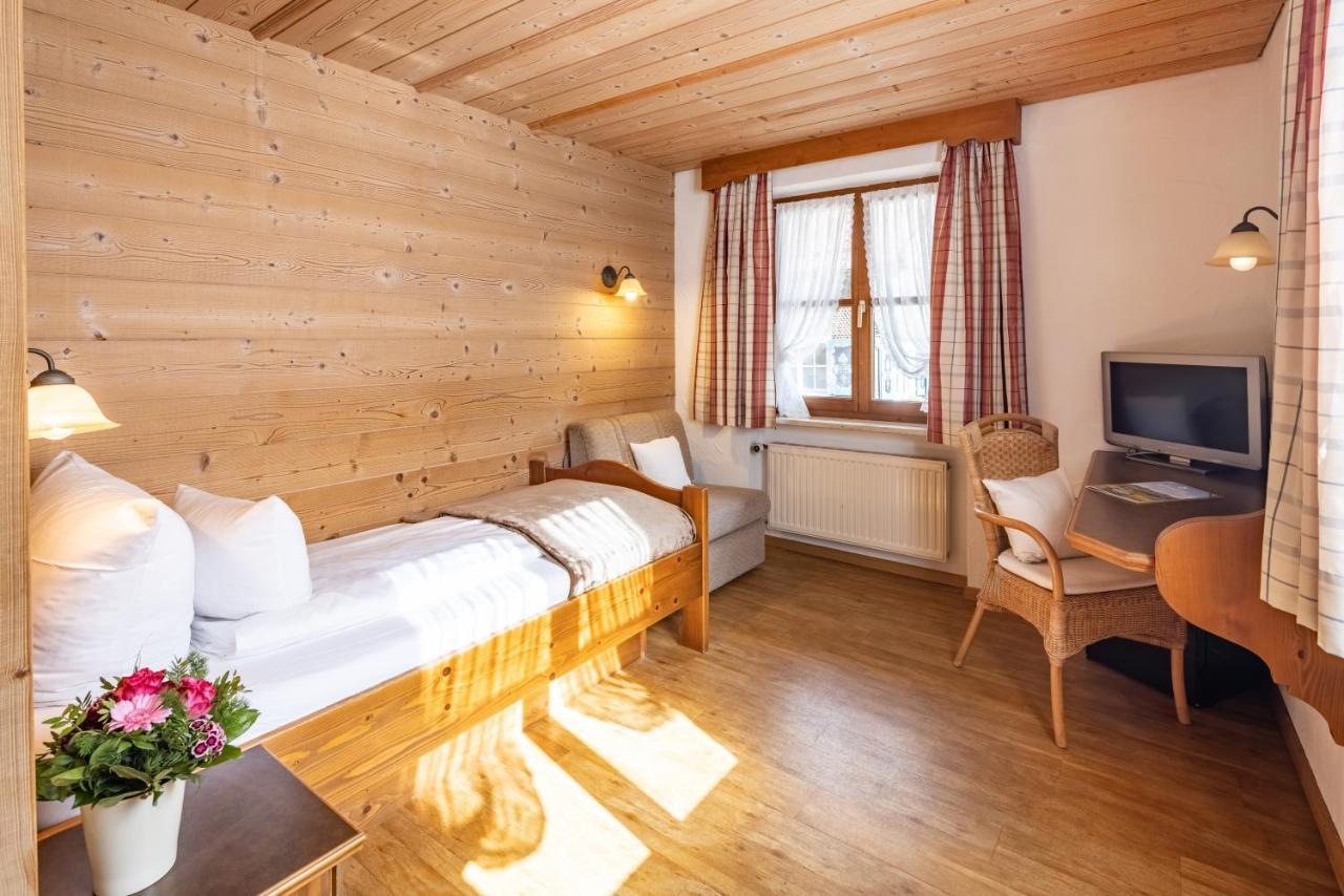 Hotel Bad Rain Mit Oberstaufen Plusgolf Ngoại thất bức ảnh